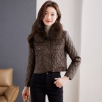 Retro velvet warm short leather jacket for women winter new small versatile motorcycle leather jacket fox fur